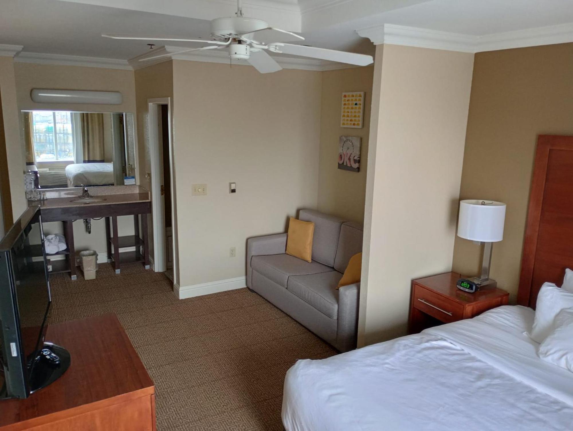 Samir Stay At Nw Expressway Oklahoma City Ngoại thất bức ảnh